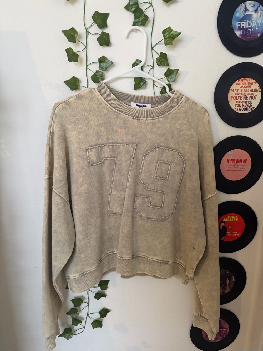 RSQ Beige Washed '79 Crewneck Sweatshirt